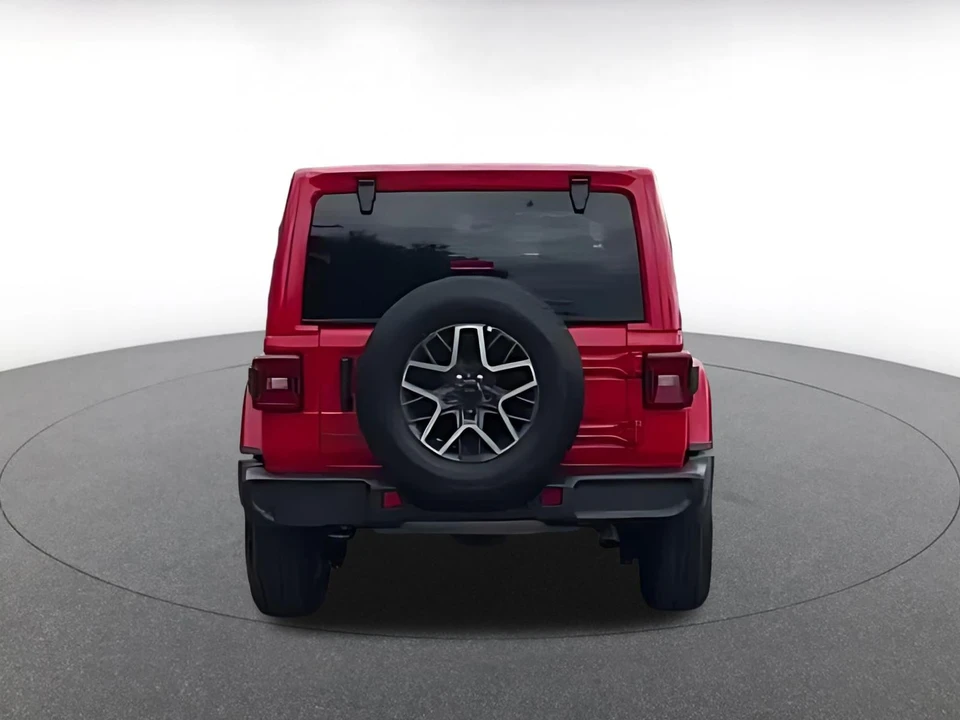 2025 Jeep JL Wrangler - Image 15 of 31