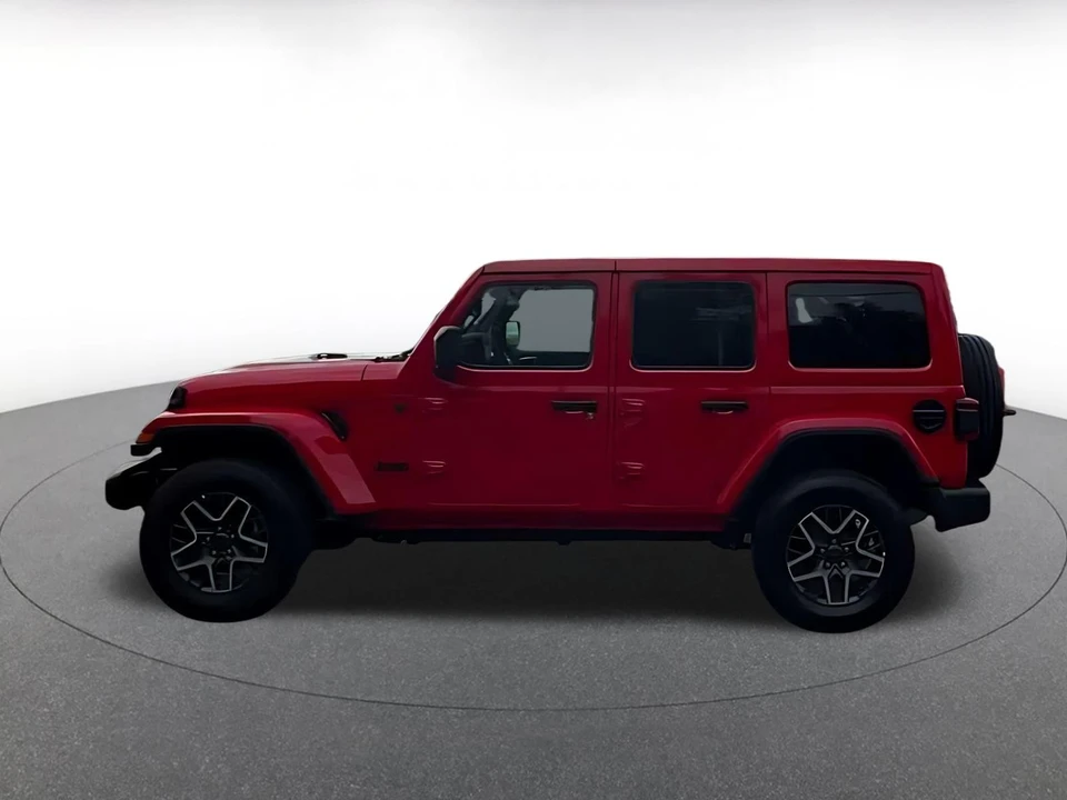 2025 Jeep JL Wrangler - Image 7 of 31