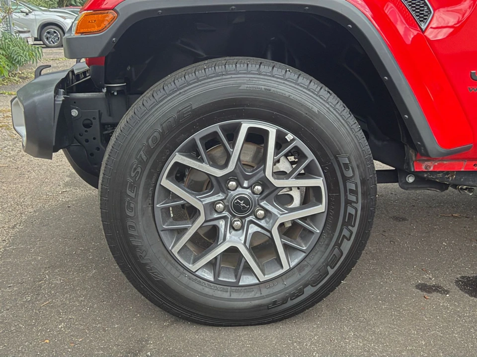 2025 Jeep JL Wrangler - Image 31 of 31