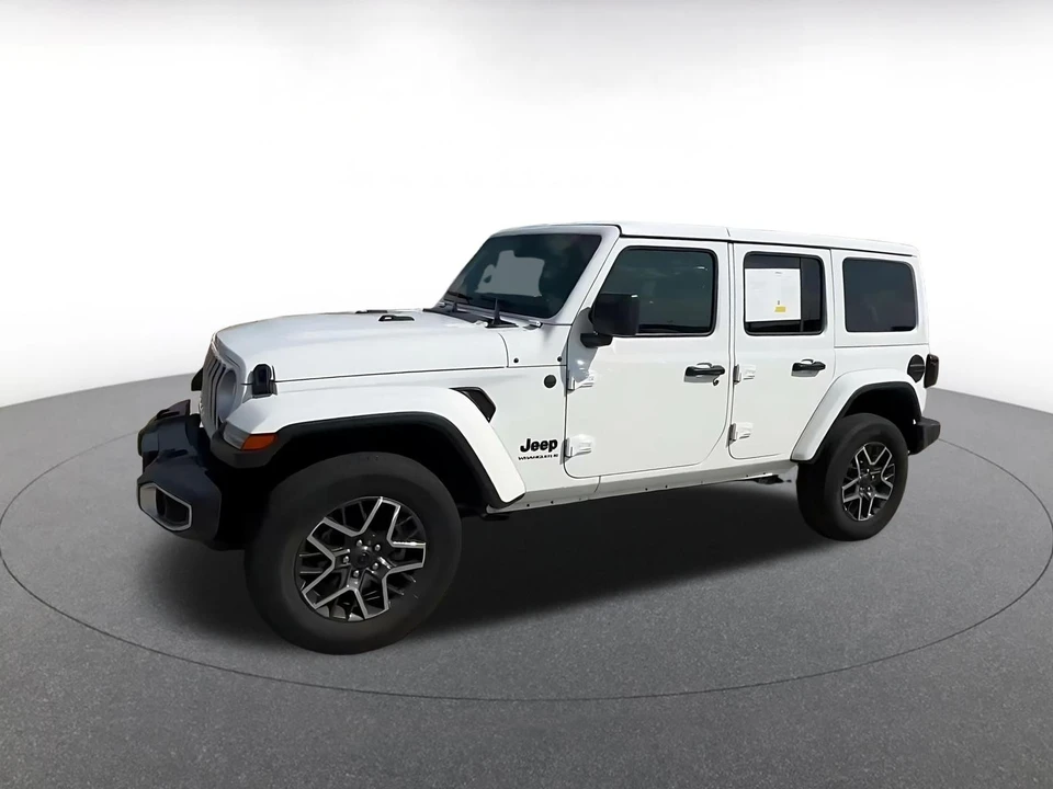 2025 Jeep JL Wrangler - Image 8 of 31