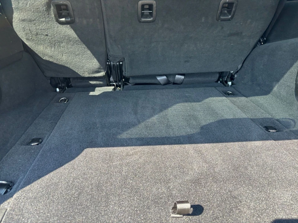 2025 Jeep JL Wrangler - Image 30 of 31