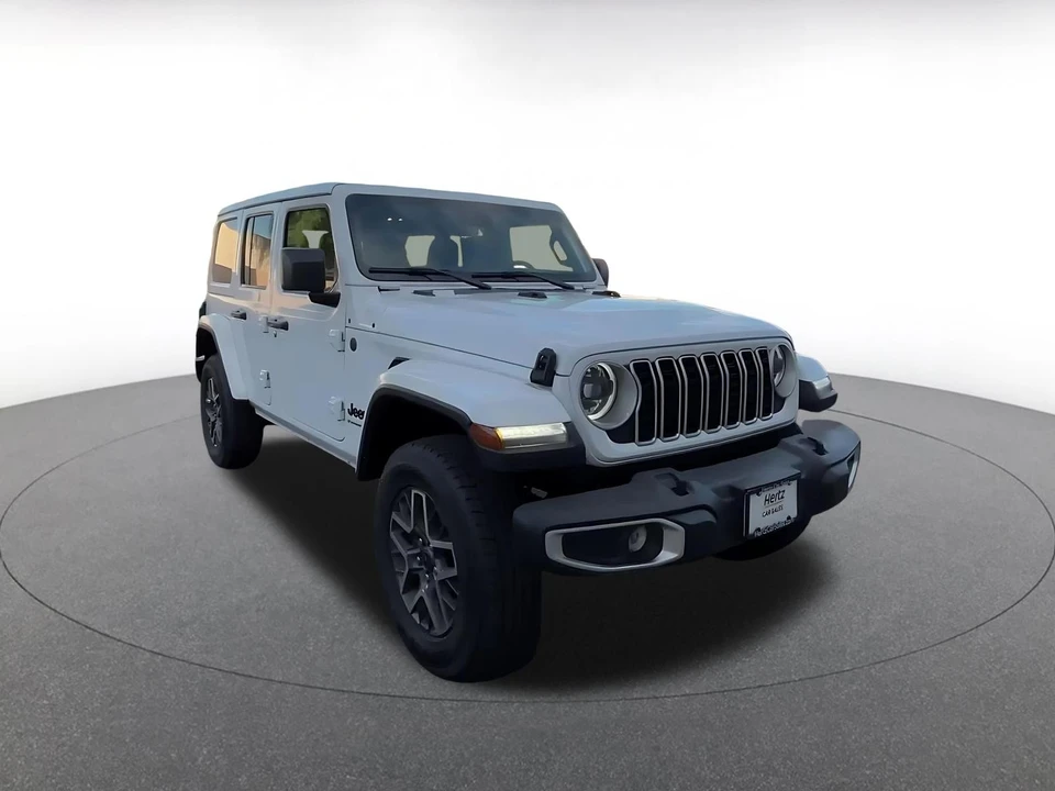 2025 Jeep JL Wrangler - Image 3 of 31