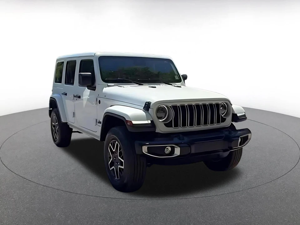 2025 Jeep JL Wrangler - Image 3 of 31