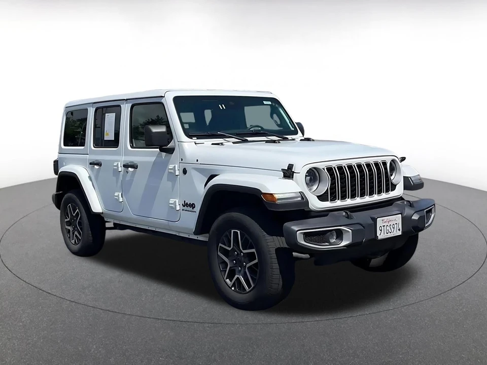 2025 Jeep JL Wrangler - Image 3 of 31