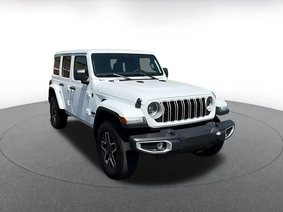2025 Jeep JL Wrangler - Image 3 of 31
