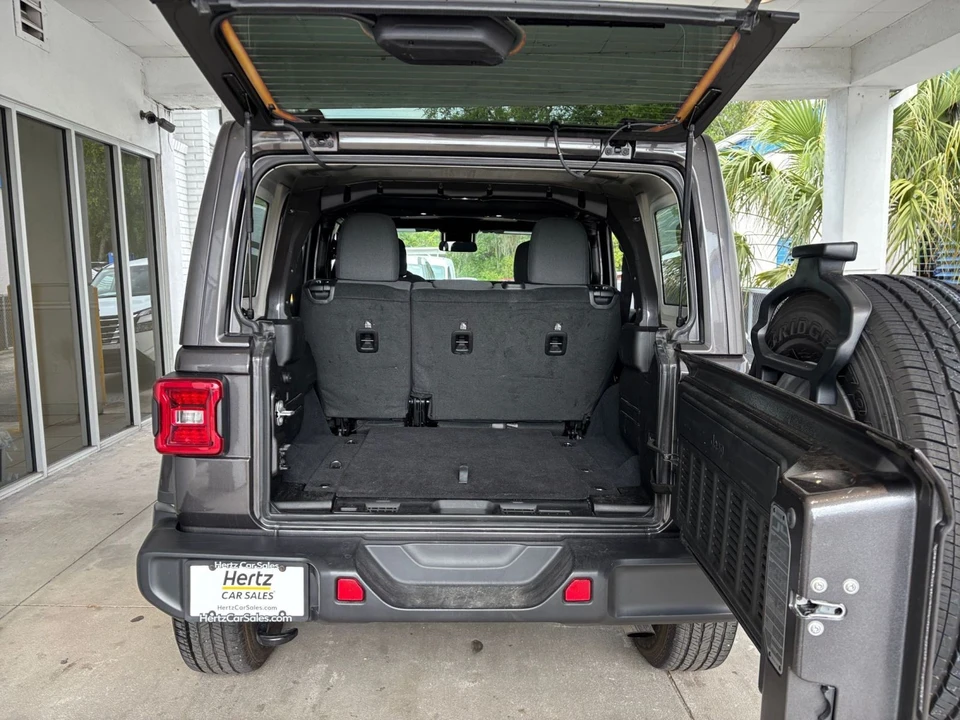 2025 Jeep - Image 28 of 31