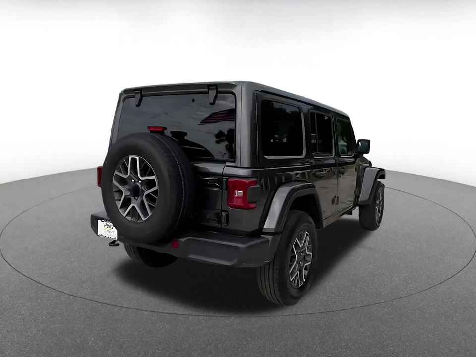 2025 Jeep - Image 14 of 31