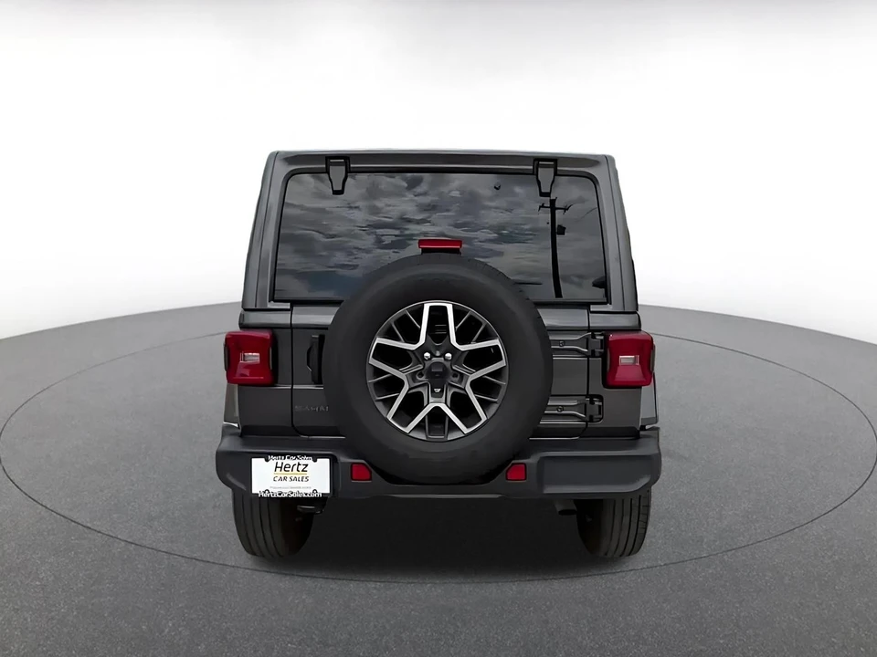 2025 Jeep JL Wrangler - Image 13 of 31