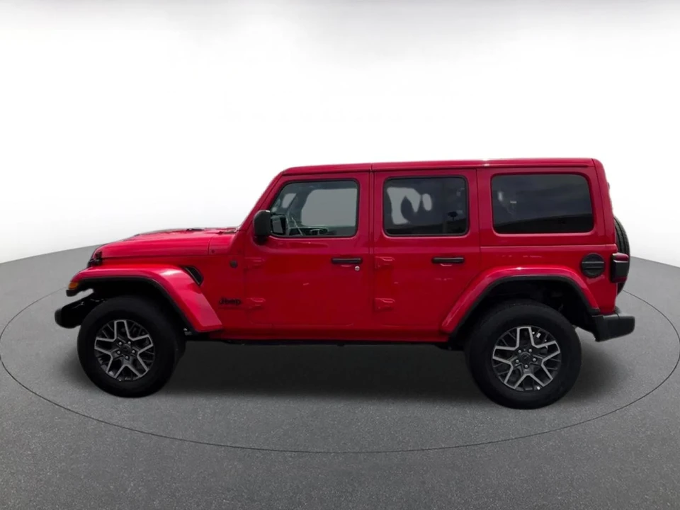 2025 Jeep JL Wrangler - Image 7 of 31