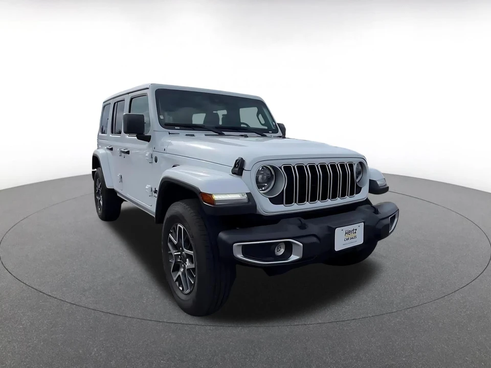 2025 Jeep JL Wrangler - Image 3 of 31