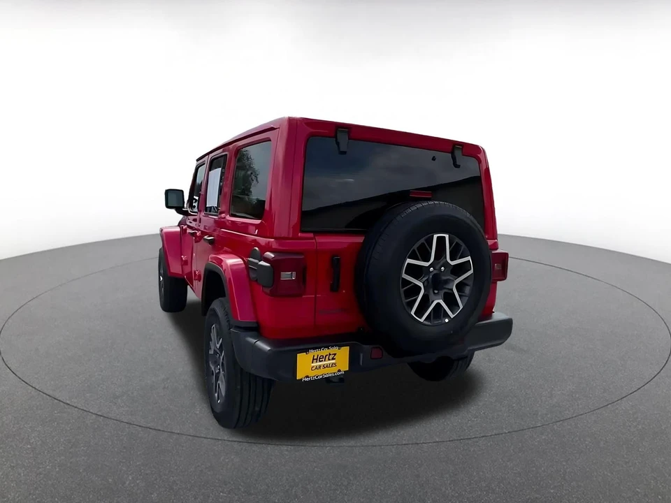 2025 Jeep JL Wrangler - Image 12 of 31