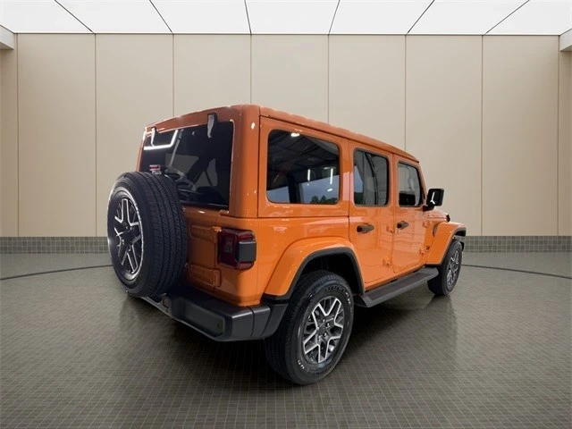 2025 Jeep JL Wrangler - Image 5 of 21