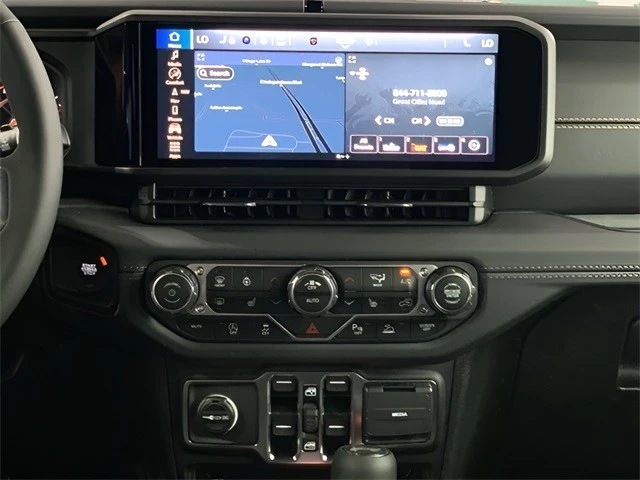 2025 Jeep JL Wrangler - Image 21 of 21