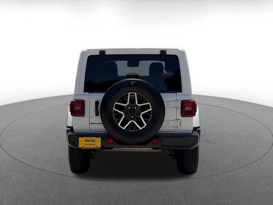 2025 Jeep JL Wrangler - Image 14 of 31