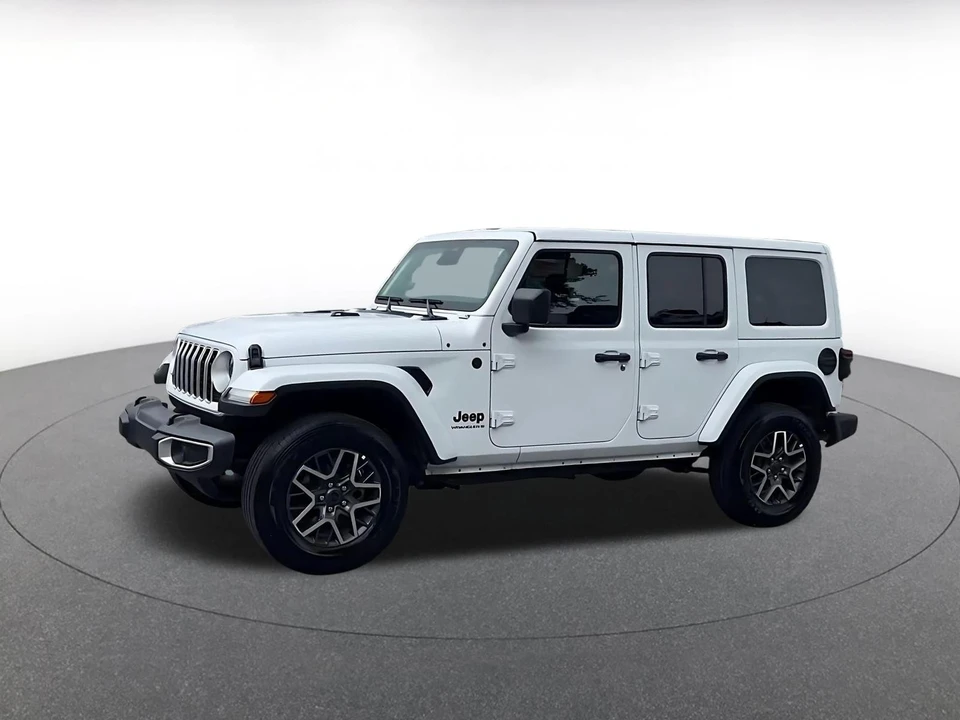2025 Jeep JL Wrangler - Image 9 of 31