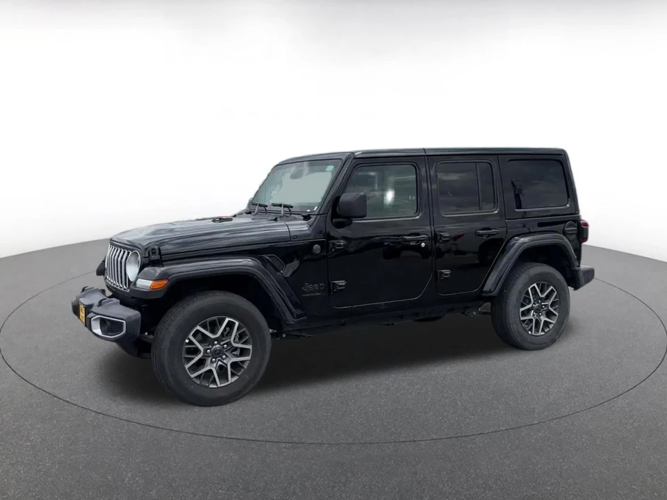 2025 Jeep JL Wrangler - Image 8 of 31