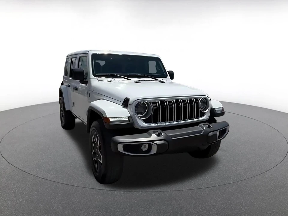 2025 Jeep JL Wrangler - Image 3 of 31