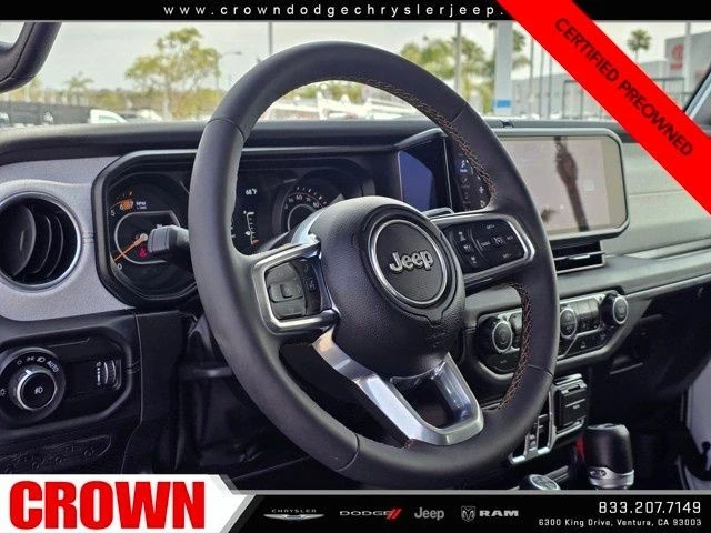 2025 Jeep JL Wrangler - Image 11 of 12