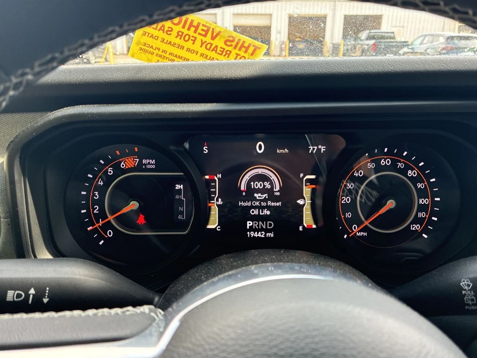 2025 Jeep JL Wrangler - Image 20 of 20