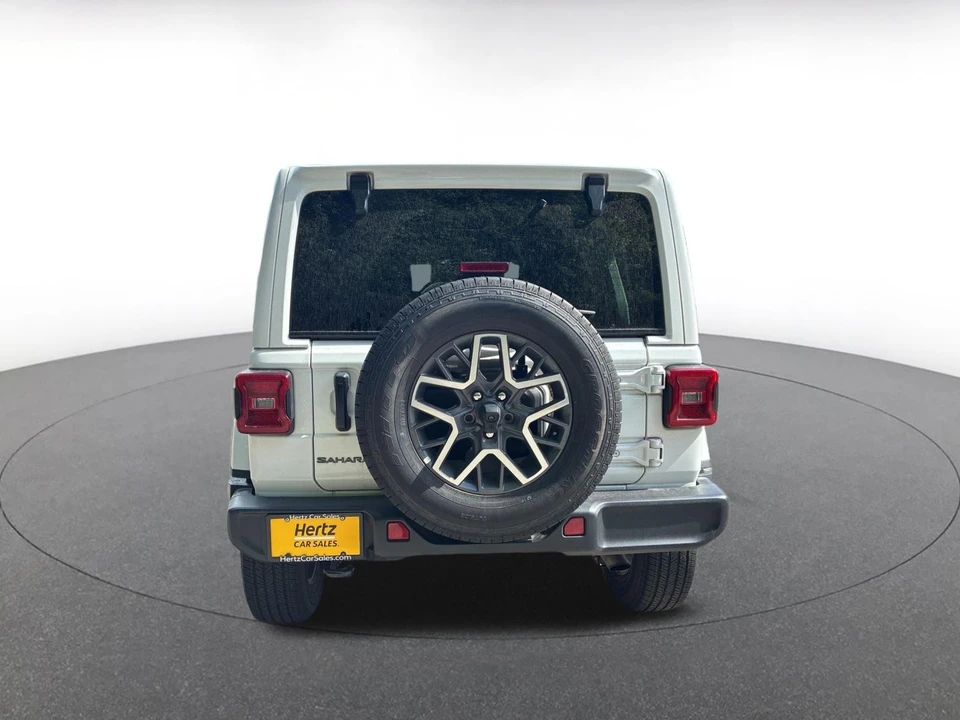 2025 Jeep JL Wrangler - Image 12 of 20