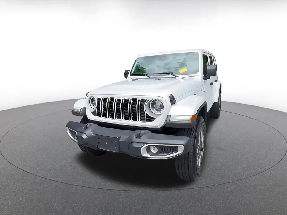2025 Jeep JL Wrangler - Image 6 of 31