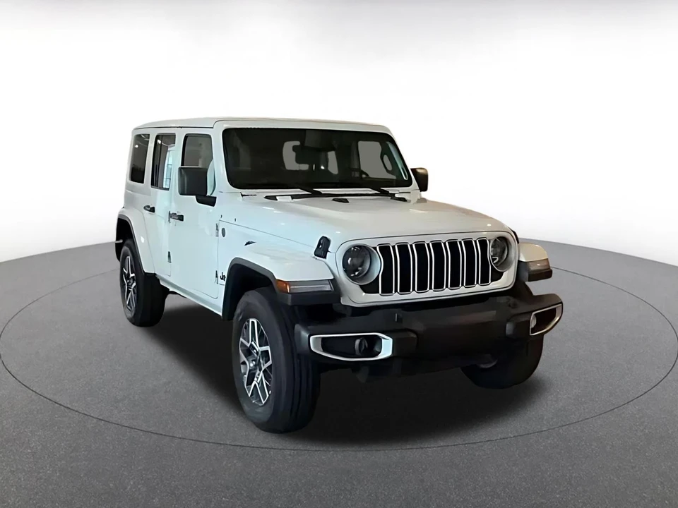 2025 Jeep JL Wrangler - Image 3 of 31