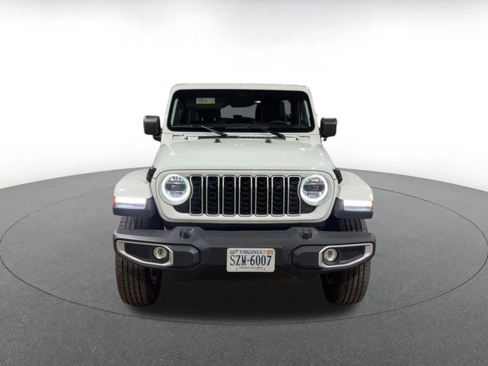 2025 Jeep JL Wrangler - Image 4 of 31