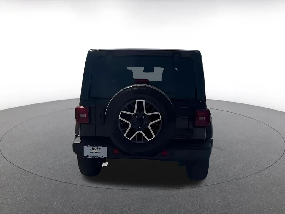 2025 Jeep JL Wrangler - Image 11 of 31