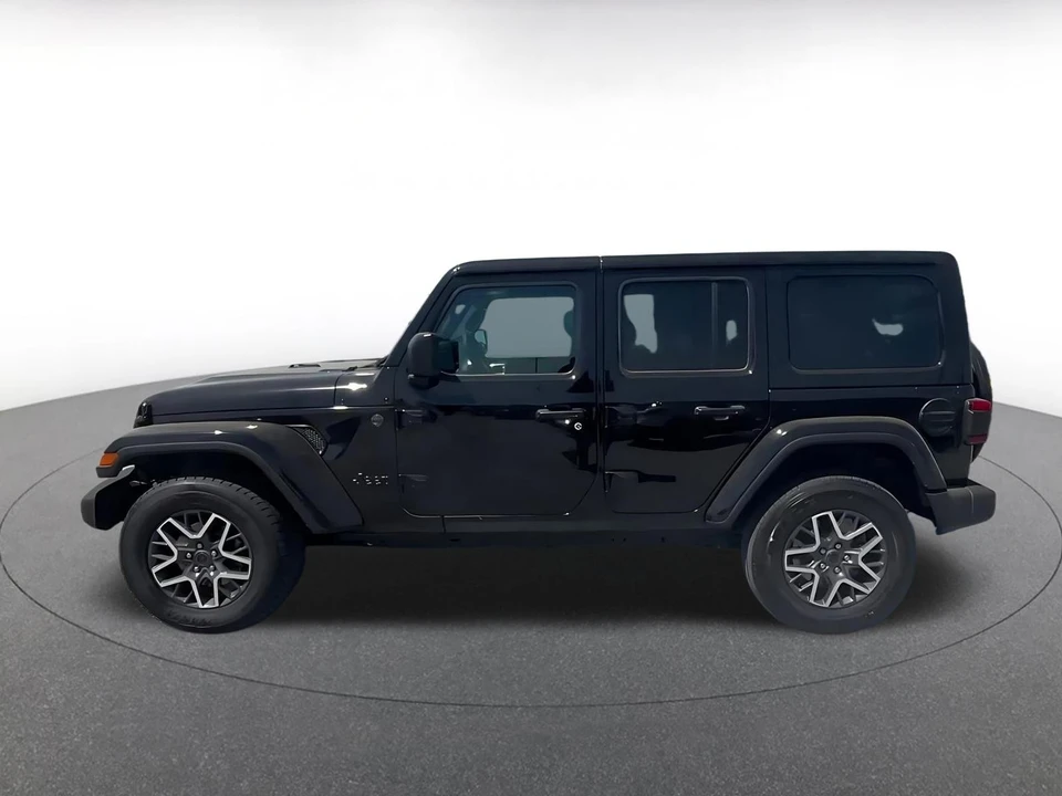 2025 Jeep JL Wrangler - Image 8 of 31
