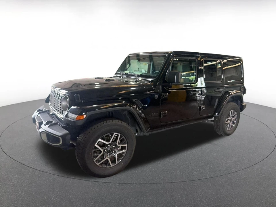 2025 Jeep JL Wrangler - Image 3 of 12
