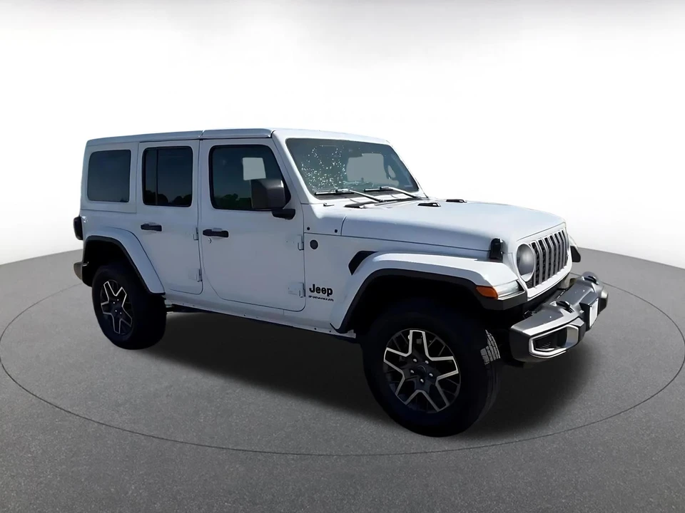 2025 Jeep JL Wrangler - Image 2 of 31