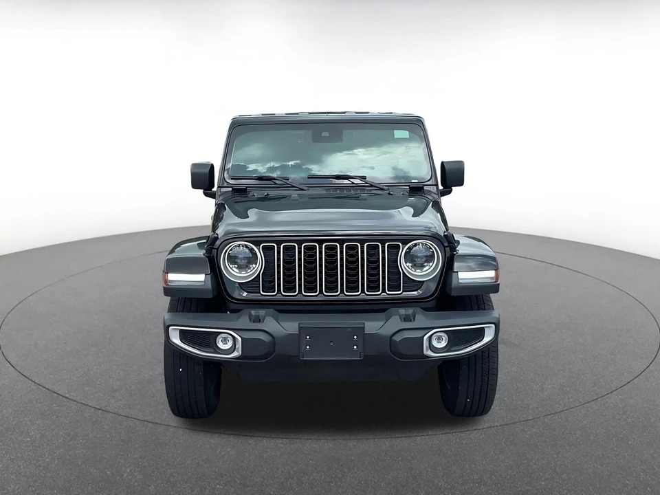 2025 Jeep JL Wrangler - Image 4 of 31