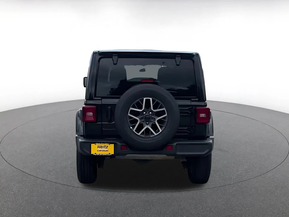 2025 Jeep JL Wrangler - Image 14 of 31