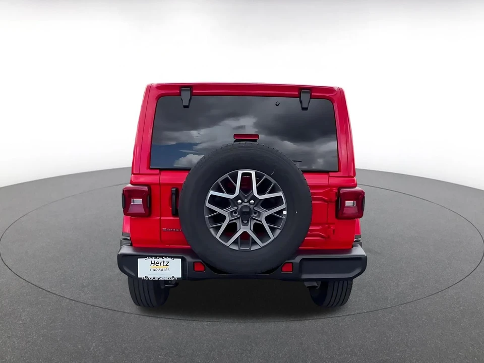 2025 Jeep JL Wrangler - Image 14 of 31