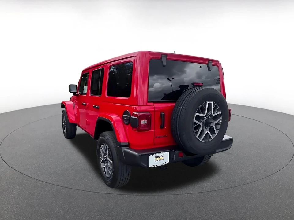 2025 Jeep JL Wrangler - Image 11 of 31