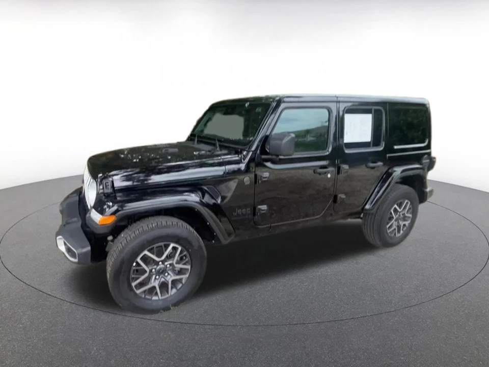 2025 Jeep JL Wrangler - Image 9 of 31
