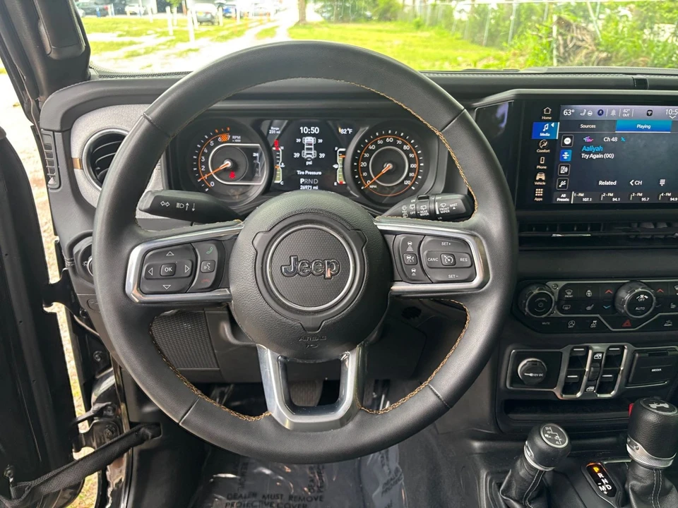 2025 Jeep JL Wrangler - Image 31 of 31