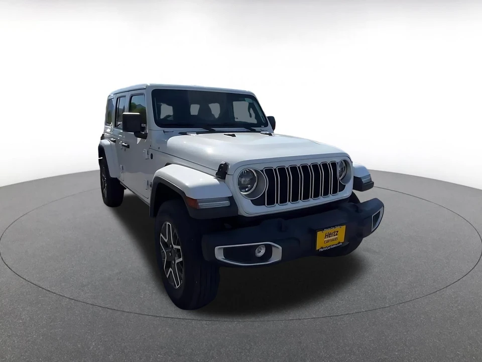 2025 Jeep JL Wrangler - Image 3 of 31