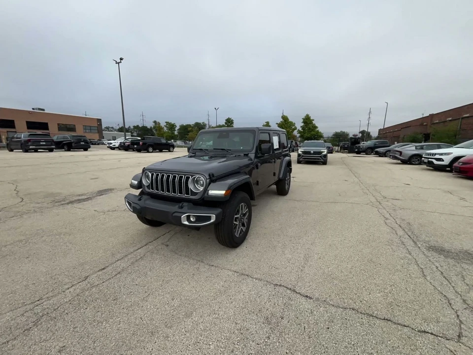 2025 Jeep JL Wrangler - Image 7 of 31