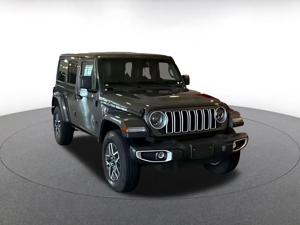 2025 Jeep JL Wrangler - Image 16 of 31