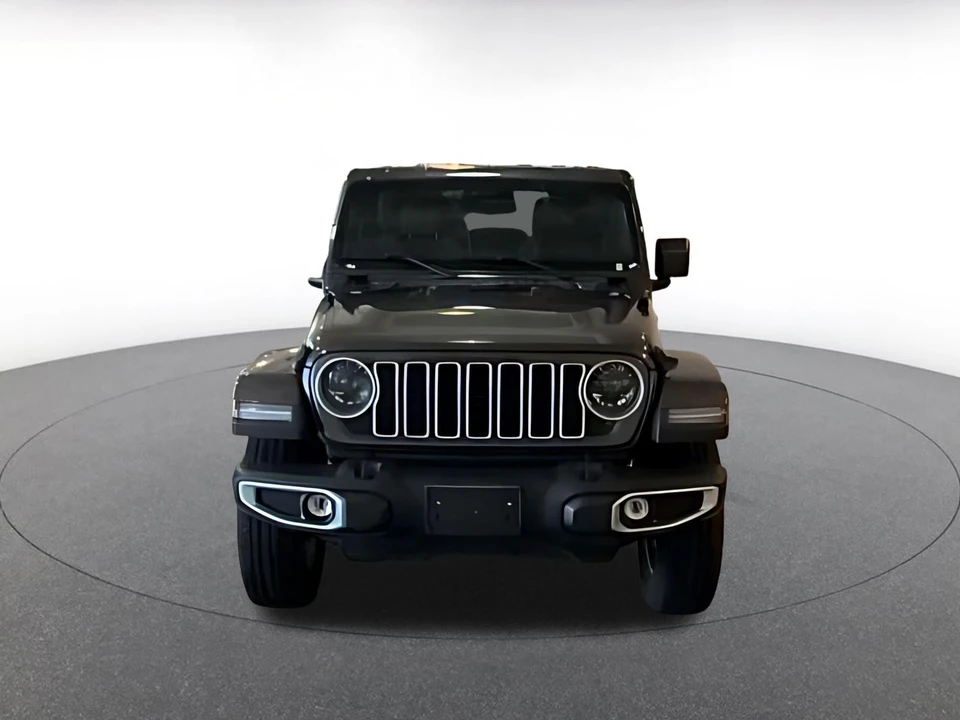 2025 Jeep JL Wrangler - Image 17 of 31