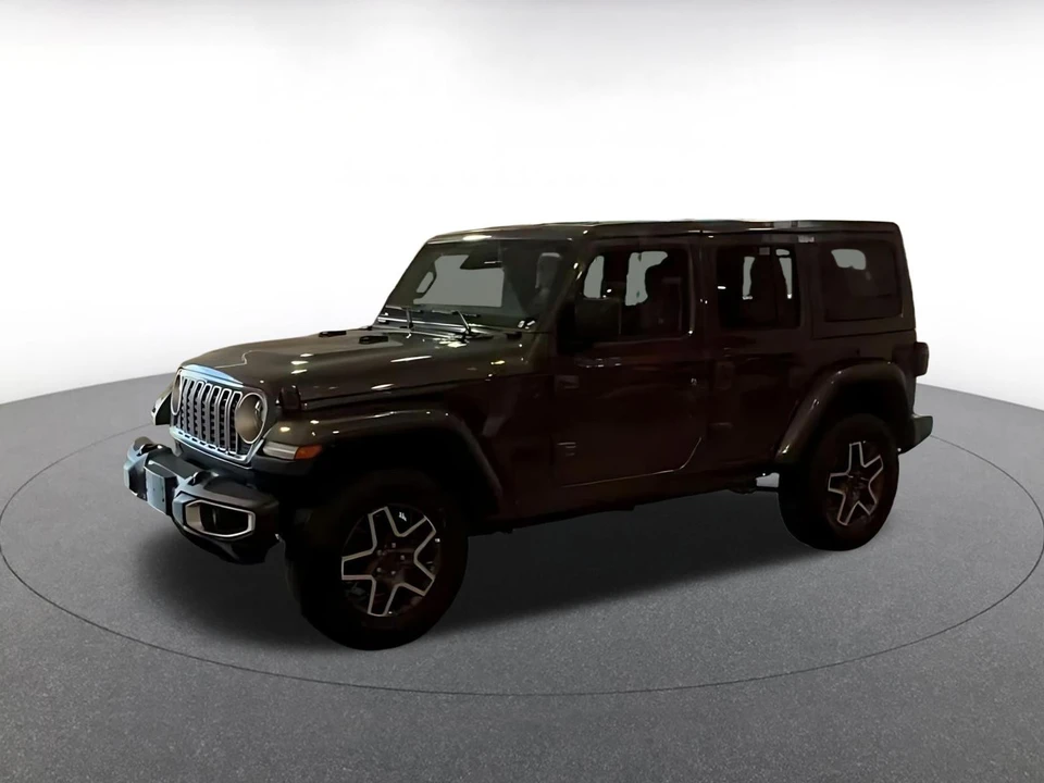 2025 Jeep JL Wrangler - Image 3 of 31