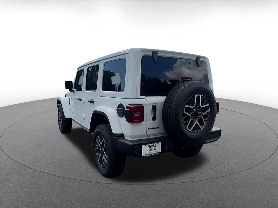 2025 Jeep - Image 11 of 31