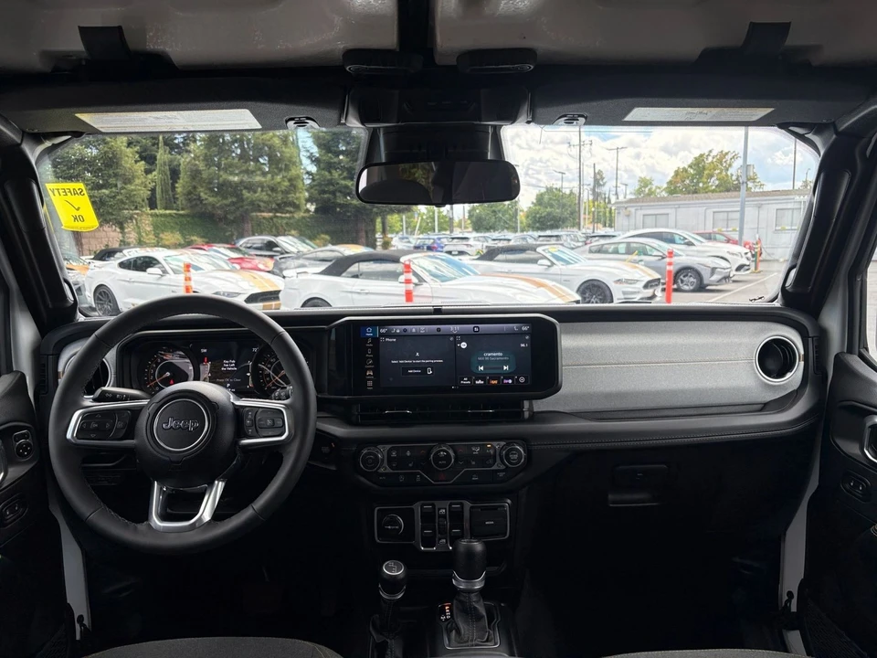 2025 Jeep - Image 30 of 31