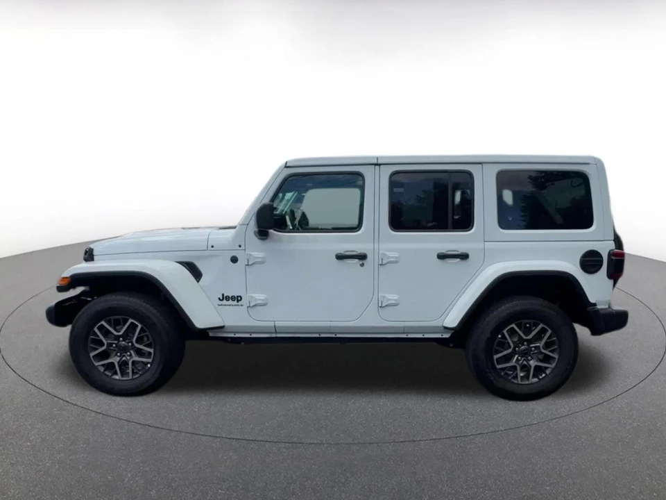 2025 Jeep - Image 8 of 31