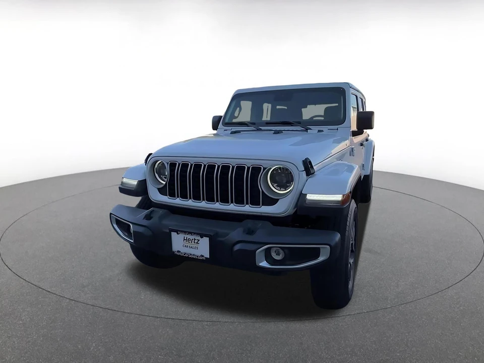 2025 Jeep JL Wrangler - Image 8 of 31