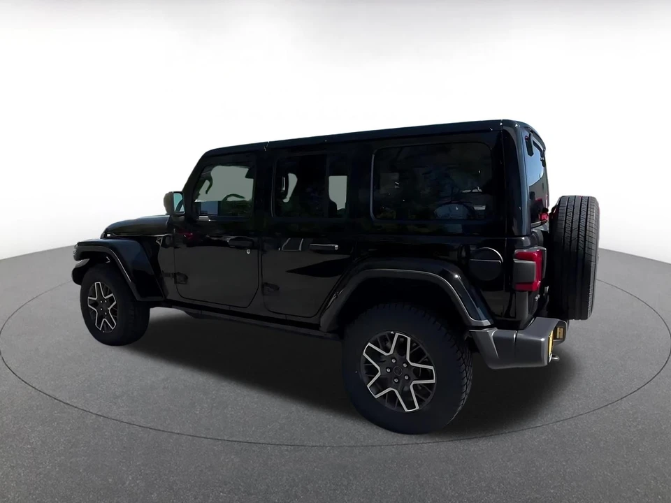 2025 Jeep JL Wrangler - Image 8 of 31