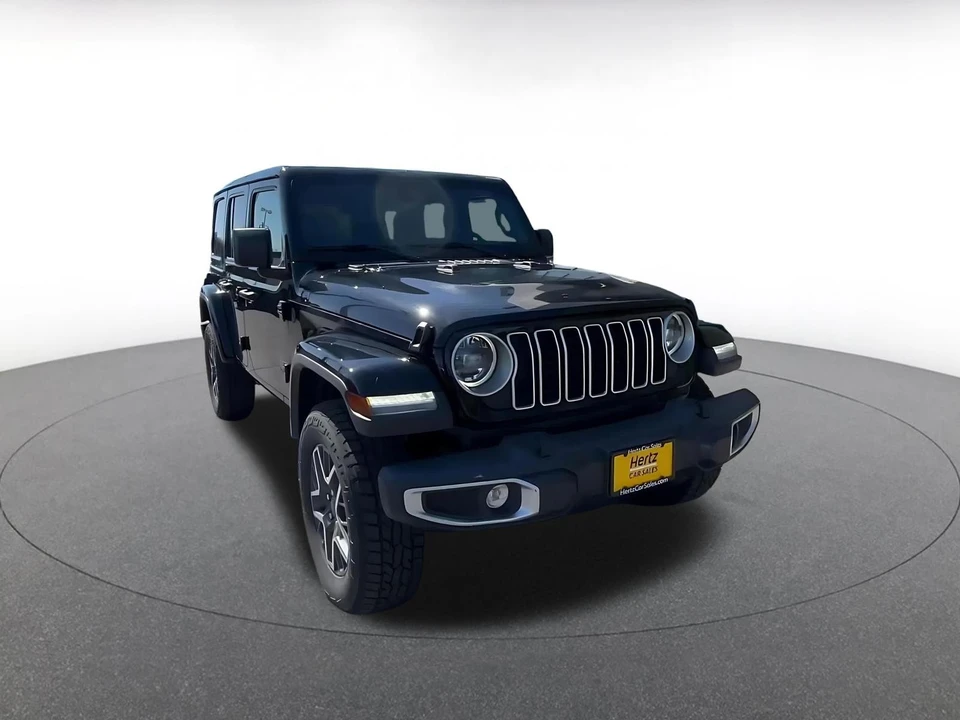 2025 Jeep JL Wrangler - Image 2 of 31