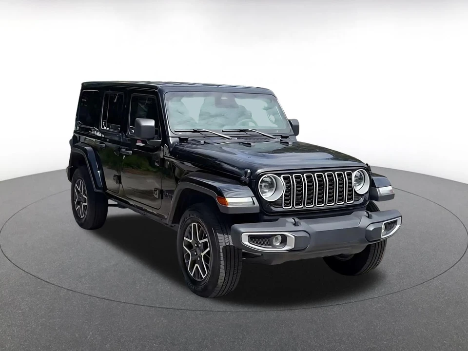 2025 Jeep JL Wrangler - Image 3 of 31