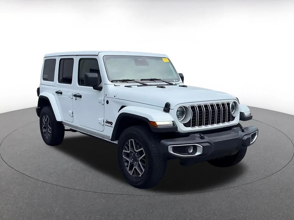 2025 Jeep JL Wrangler - Image 2 of 31